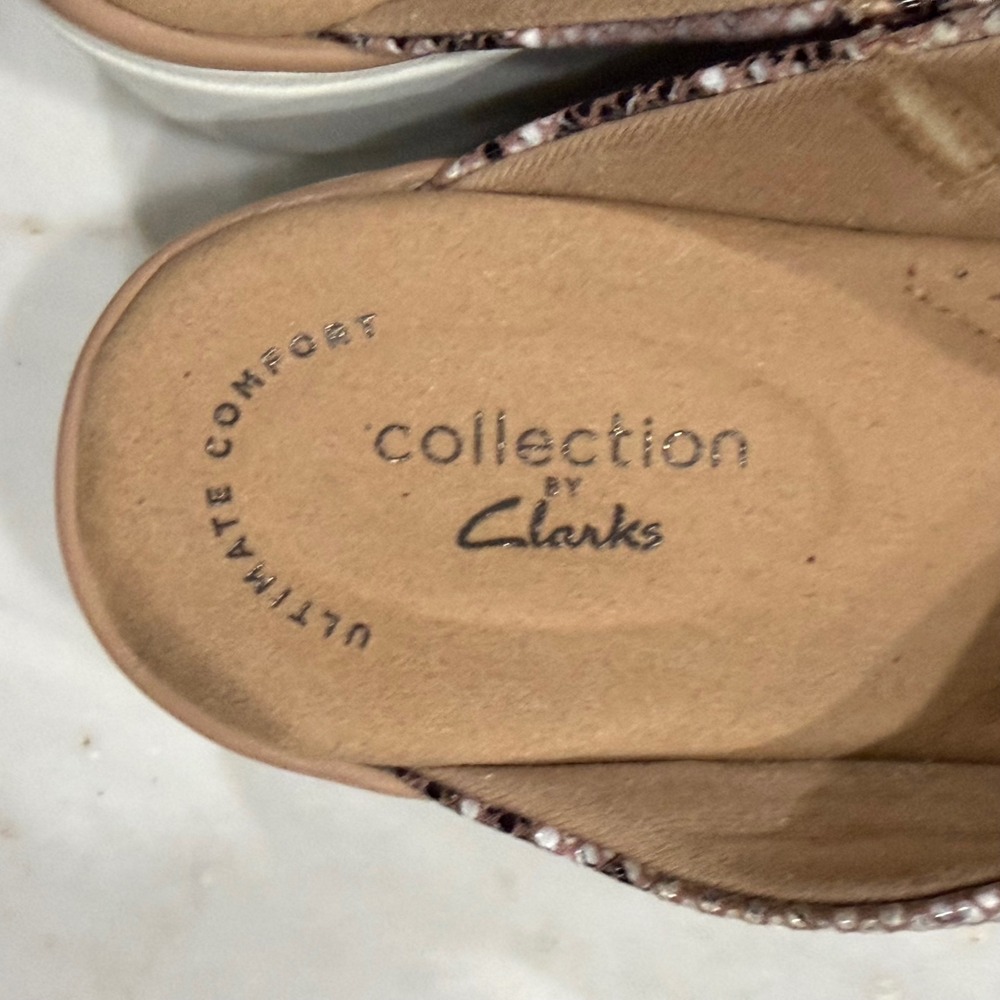 Clarks‎ Collection Jillian Gem Wedge Sandal Womens 6.5 Tan Snakeskin Comfort - Picture 11 of 14